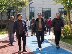 【区域医疗中心建设】推进区域医疗中心建设，促进医疗资源的均衡分布