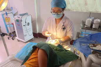 【忠诚卫健】用真心与执着为党旗增光添彩——黄丽瑶