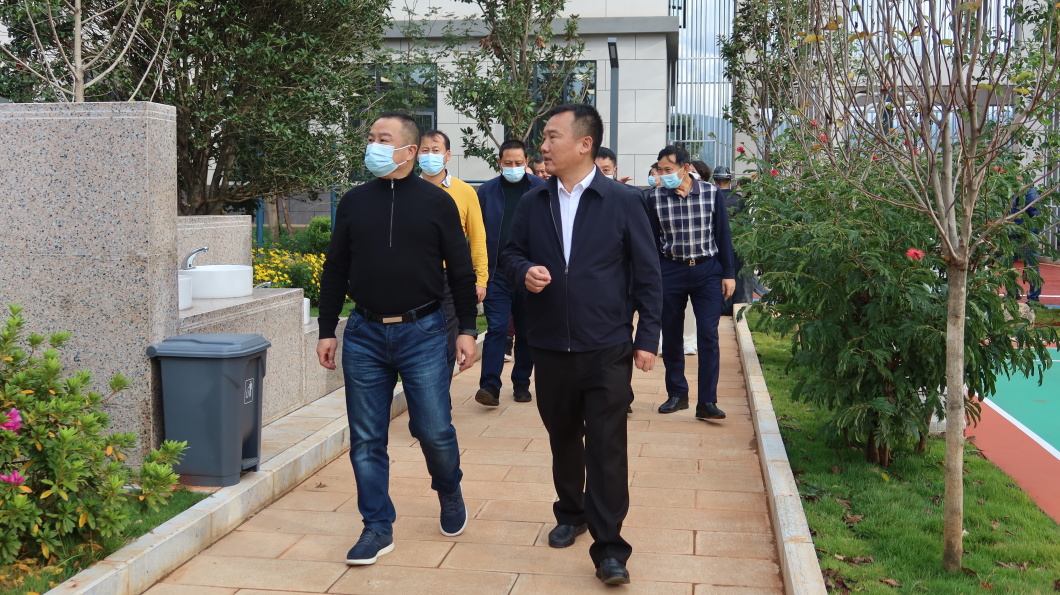 云南省公立医院薪酬制度改革调研组到我院开展公立医院薪酬制度改革工作调研