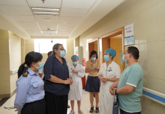 红河州医疗机构疫情防控第四督查组莅临我院开展专项督查