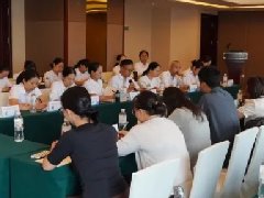 红河州医学会护理学专业委员会精神卫生护理专业学组和精神卫生认知障碍专业学组学术年会暨叙事护理情景剧汇报会顺利举行